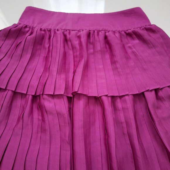 Reiss Tiered Pleated Fuschia Skirt - Picture 2 of 9